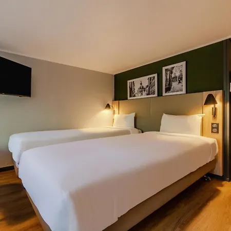 Hotel Campanile Sud - Pont De L'arc Aix-en-Provence